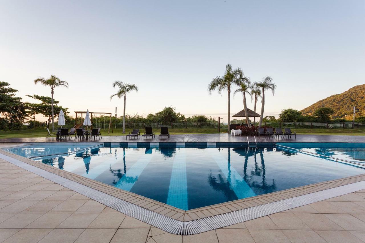 Apartamento Com 4 Suites Pe Na Areia Florianopolis Bagian luar foto